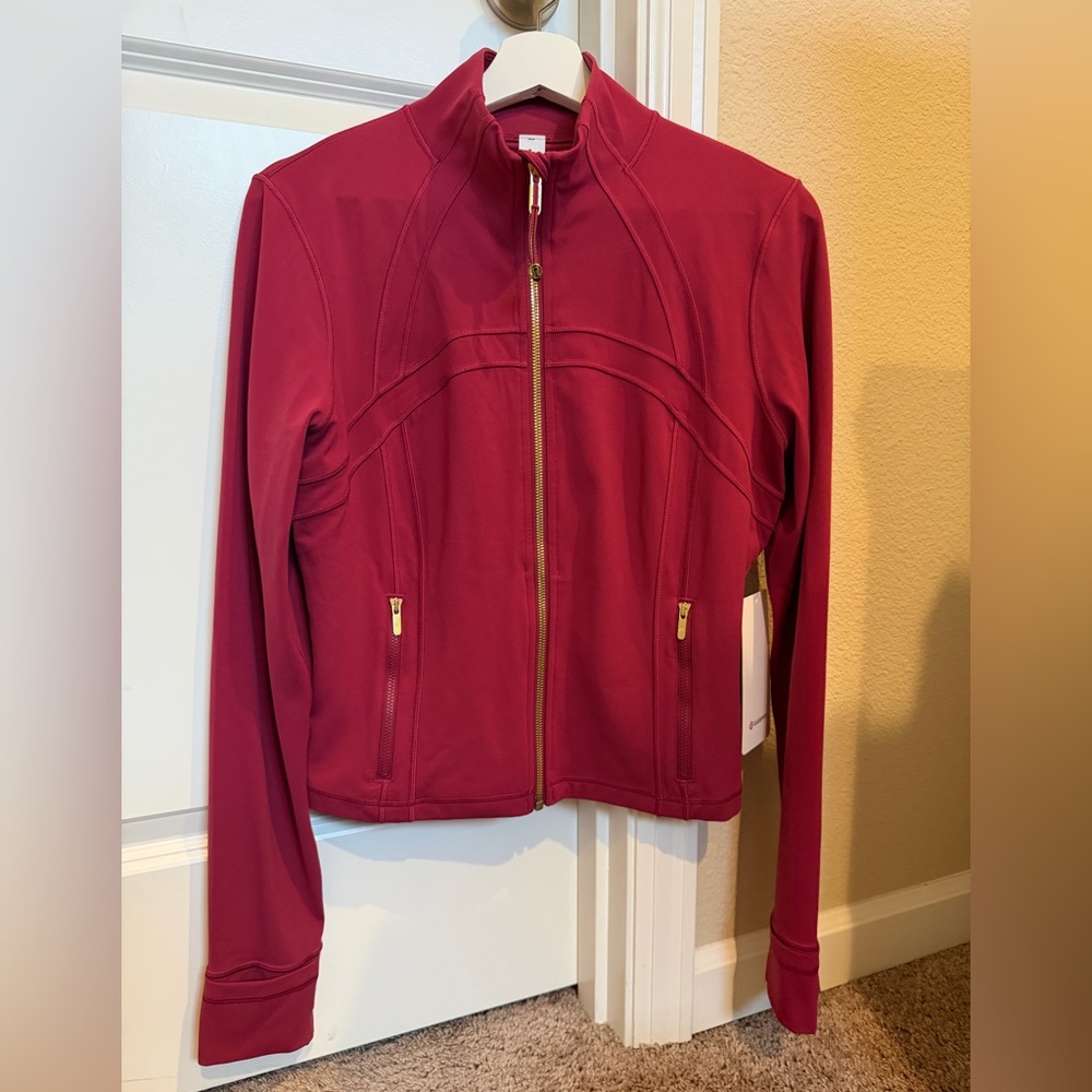 Lululemon Athletica Women's Burgundy Bomber Jacket